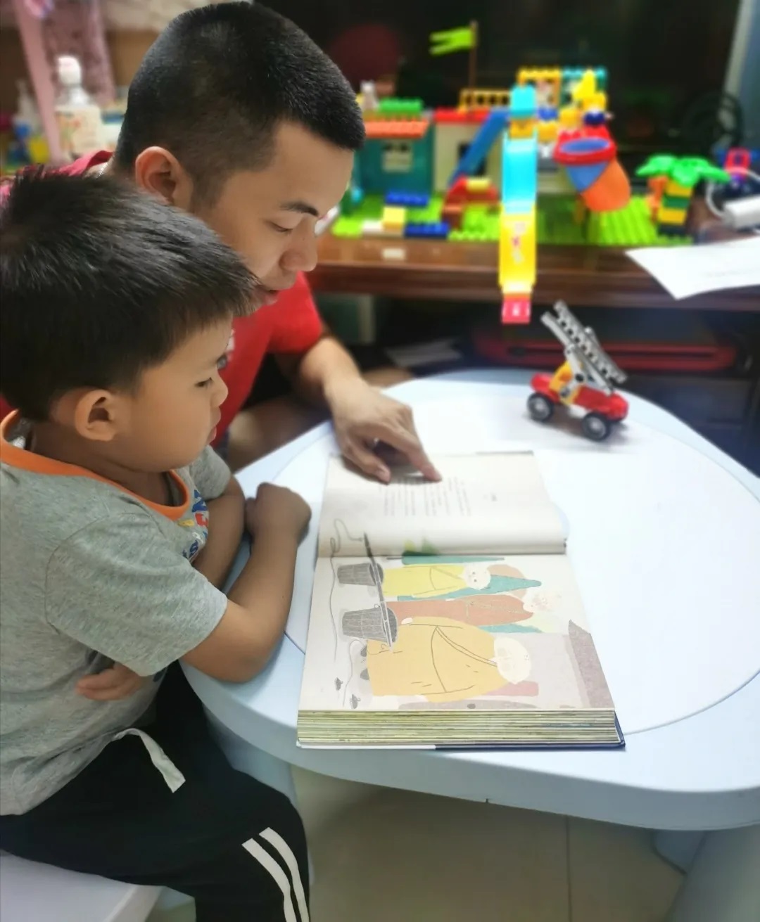 ����ͯ�ģ������������Ҹ���������ɽ�ط�365��չ����һ����ͯ�ڻ