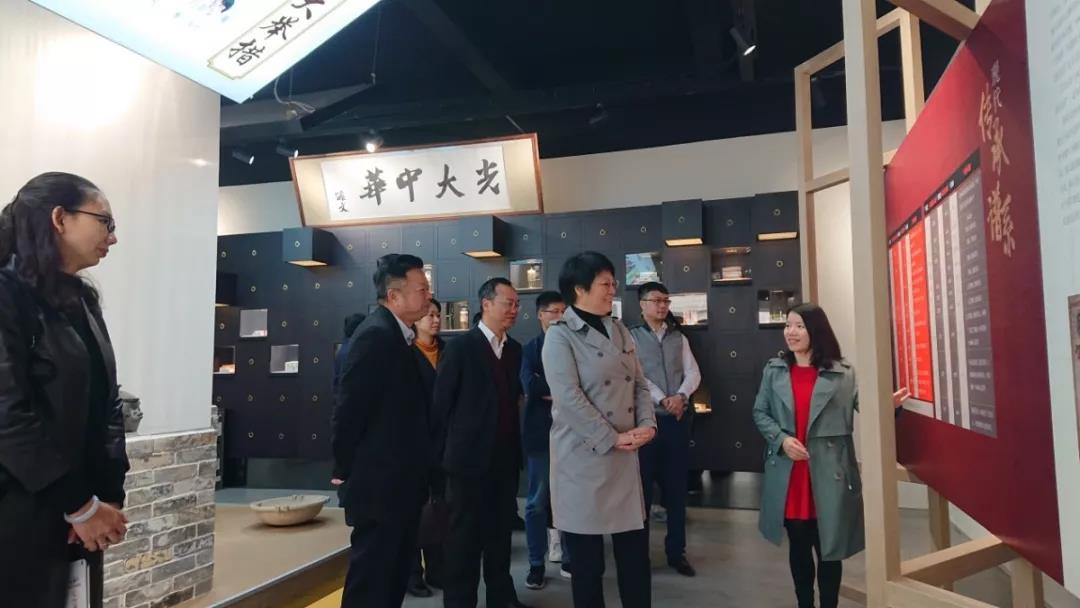 ��ҩ���Ÿ���˾�����ܹ���ʦ������һ�е�����ɽ�ط�365���пƼ�������������