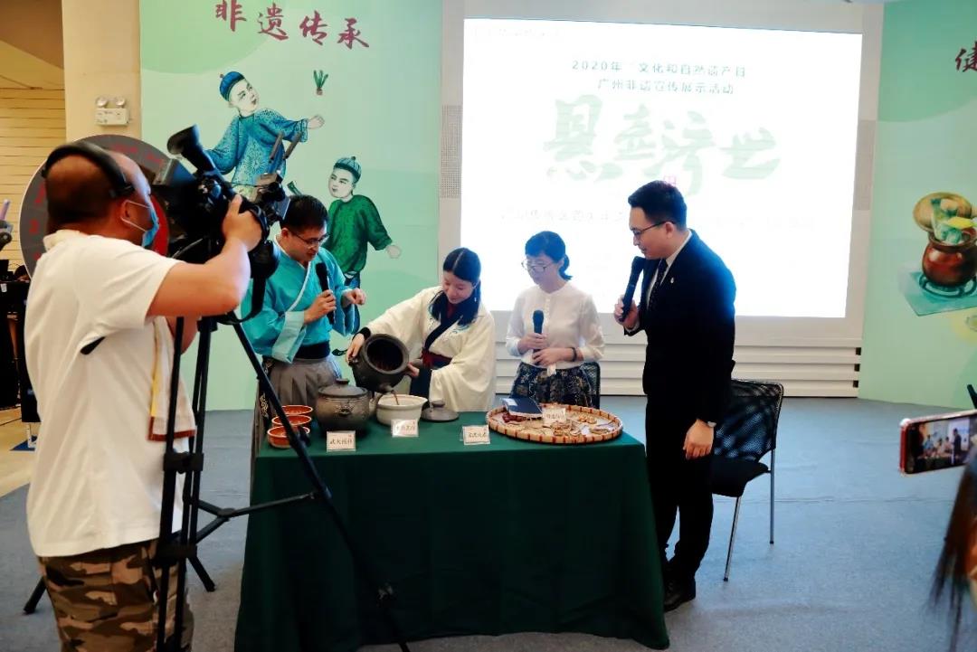 ���������������ۿ�����������С���ֱ�������ɫ��