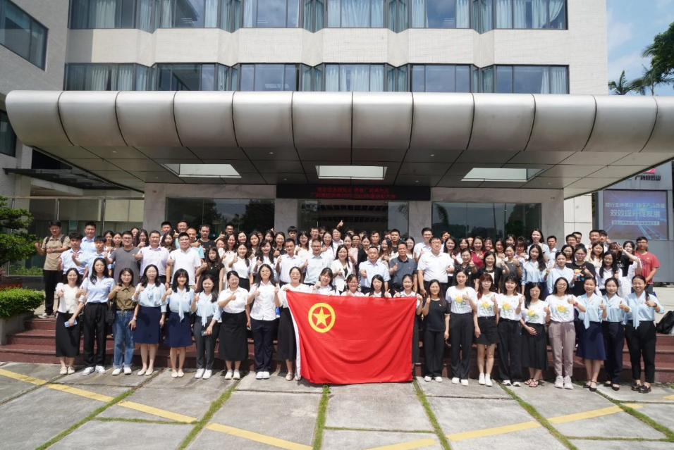 �ᶨ���ĸ����� �ഺ��ҩ�ٳ�����������ɽ�ط�365��˾��ί�ٻ��ϼ�����֯�������