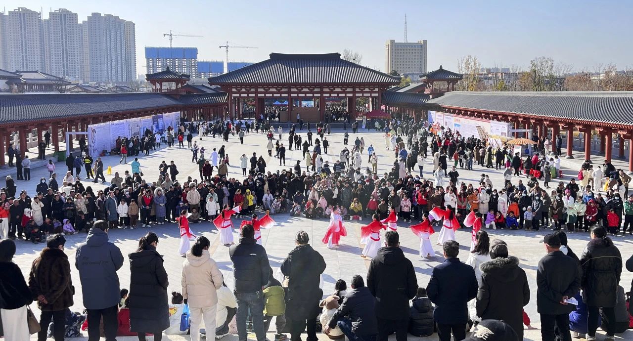 ҽʥ����Ķ�����ů����������ɽ�ط�365�İ��Ļ���