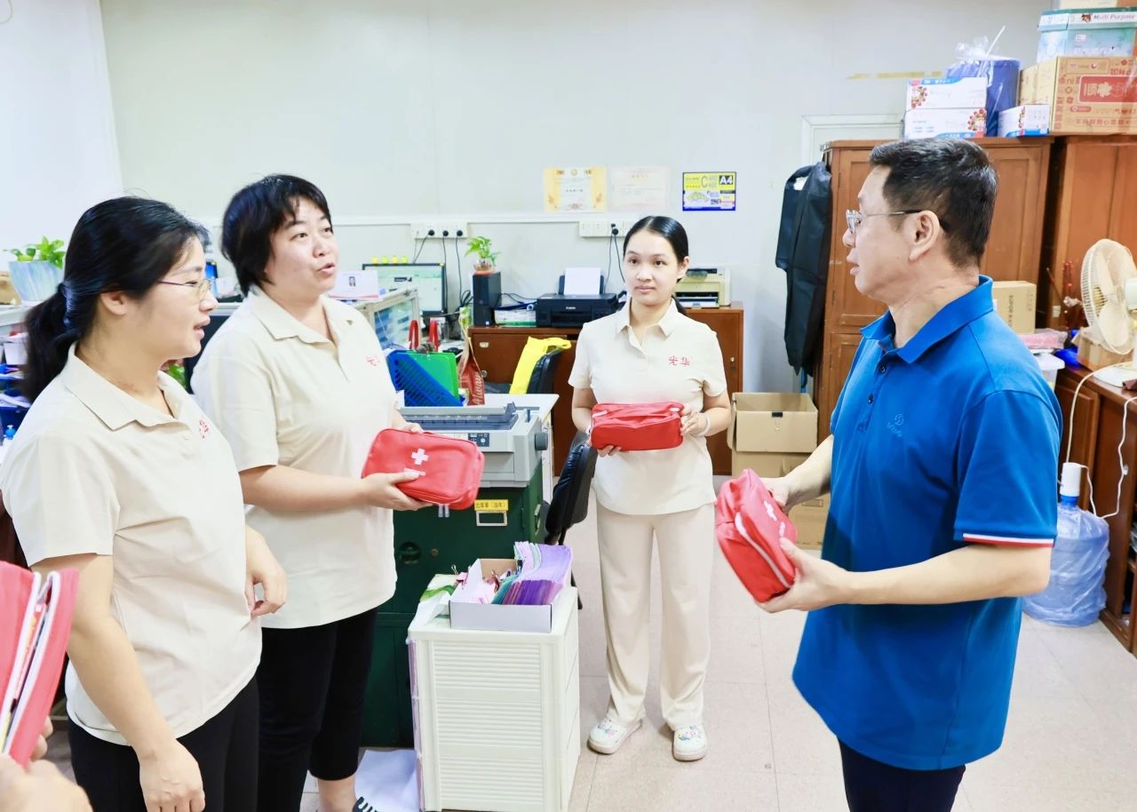 ��ϵְ�������� ���Ļ�����������������ɽ�ط�365��ҩ��չ���շ�����뿵����עϵ�л